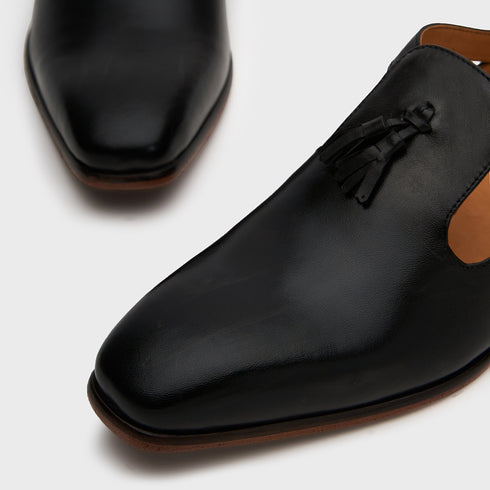 Bagh | Black Leather